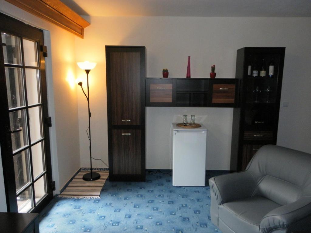 U Kralovny Dagmar Hotel Karlstejn Ruang foto